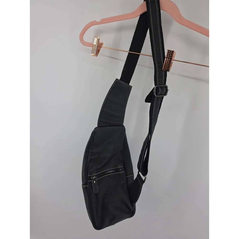 BullCaptain Mens Black Leather Sling Bag Crossbody Chest Pack Travel YB-07 Black